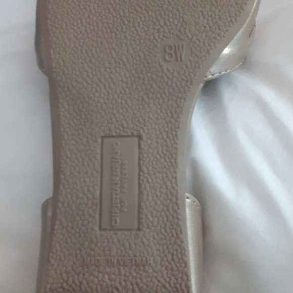 Gold Pointed Toe Flats by Christian Siriano - Picture 6 of 6